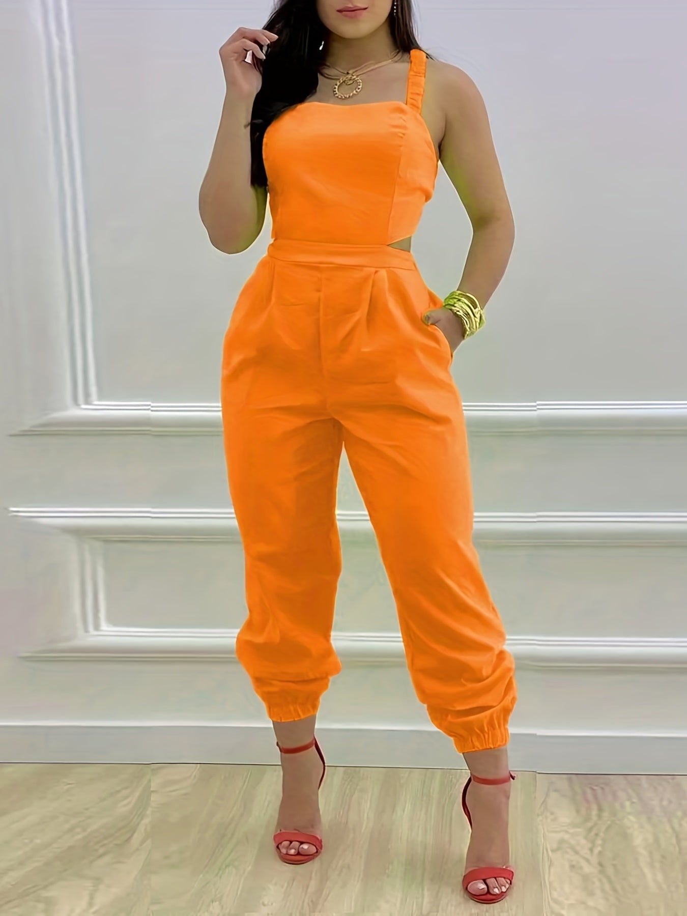 Chic Backless Sleeveless Jumpsuit with Slant Pockets - Perfect for Spring & Summer - Fashionable Womens Casual Wear