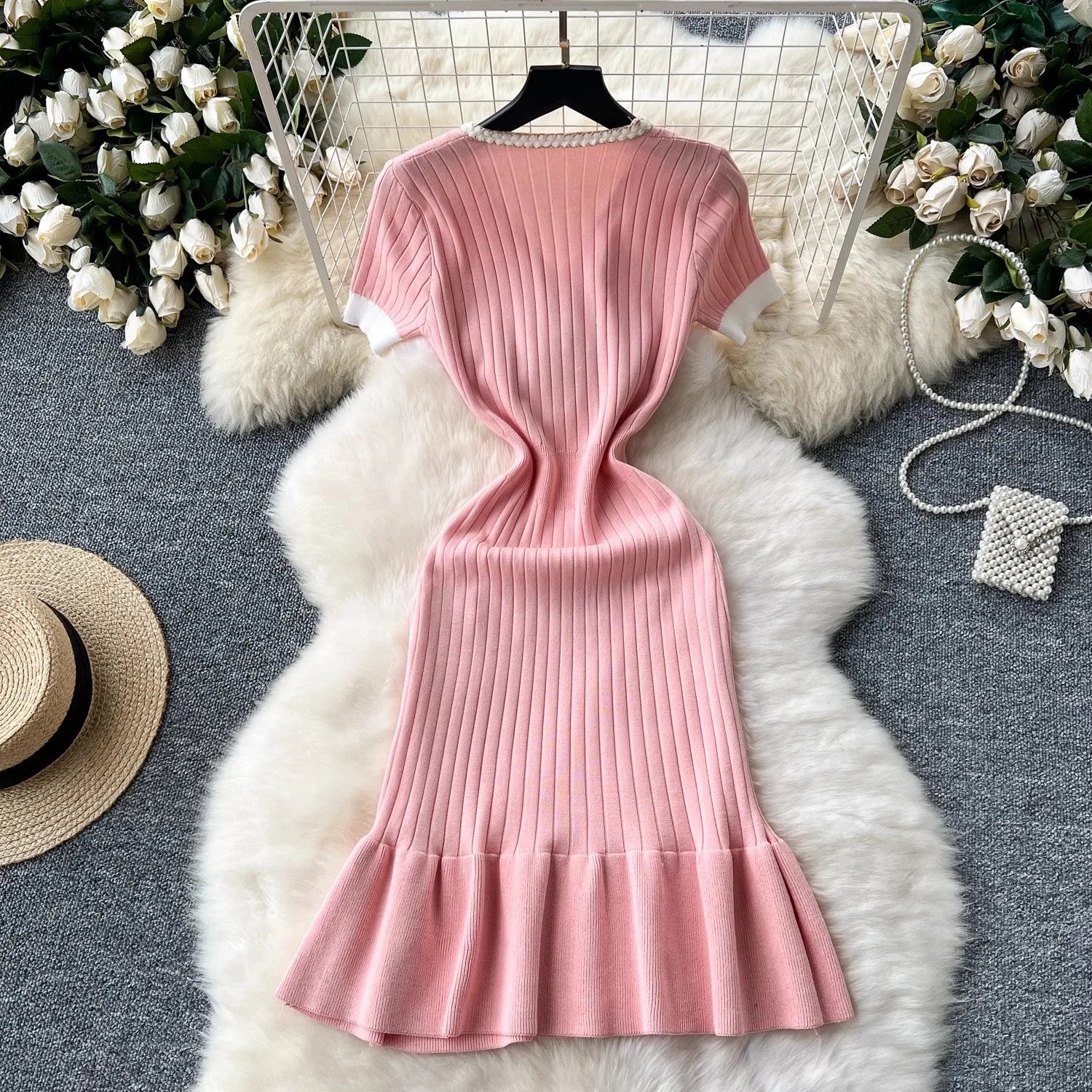 YuooMuoo Brand Fashion Knitted Mermaid Dress 2025 New Elegant V-neck Buttons Ribbed Sweater Dress Lady Bodycon Party Vestidos