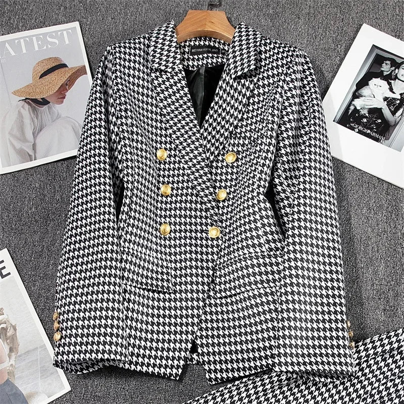 Slim Fit Double Breasted Ladies Suit Jacket Thin Commuter Style Waist Cinching Outerwear V Neck Full Sleeve Elasticated Cuff